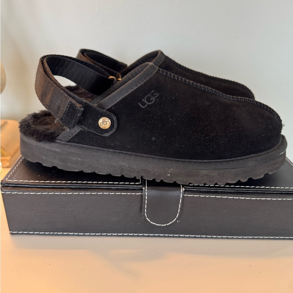UGG Black Shearling Clogs Mules Women’s SZ 12 - Picture 7 of 10